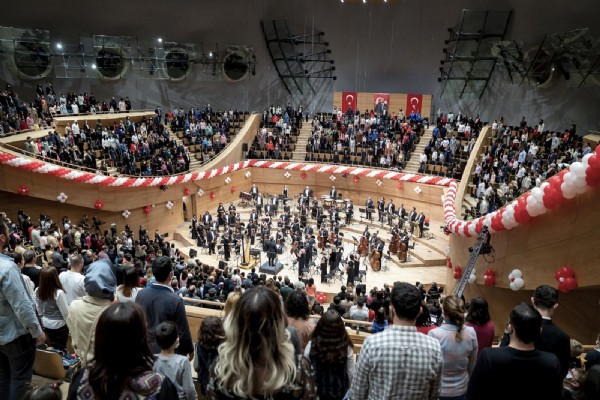 BAKAN ERSOY CSO ADA ANKARA’NIN YENİ SEZON PROGRAMINI DUYURDU
